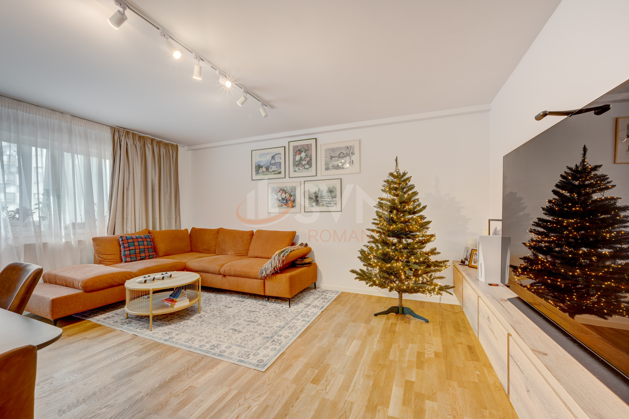 Apartament, 4 camere Bucuresti/Decebal