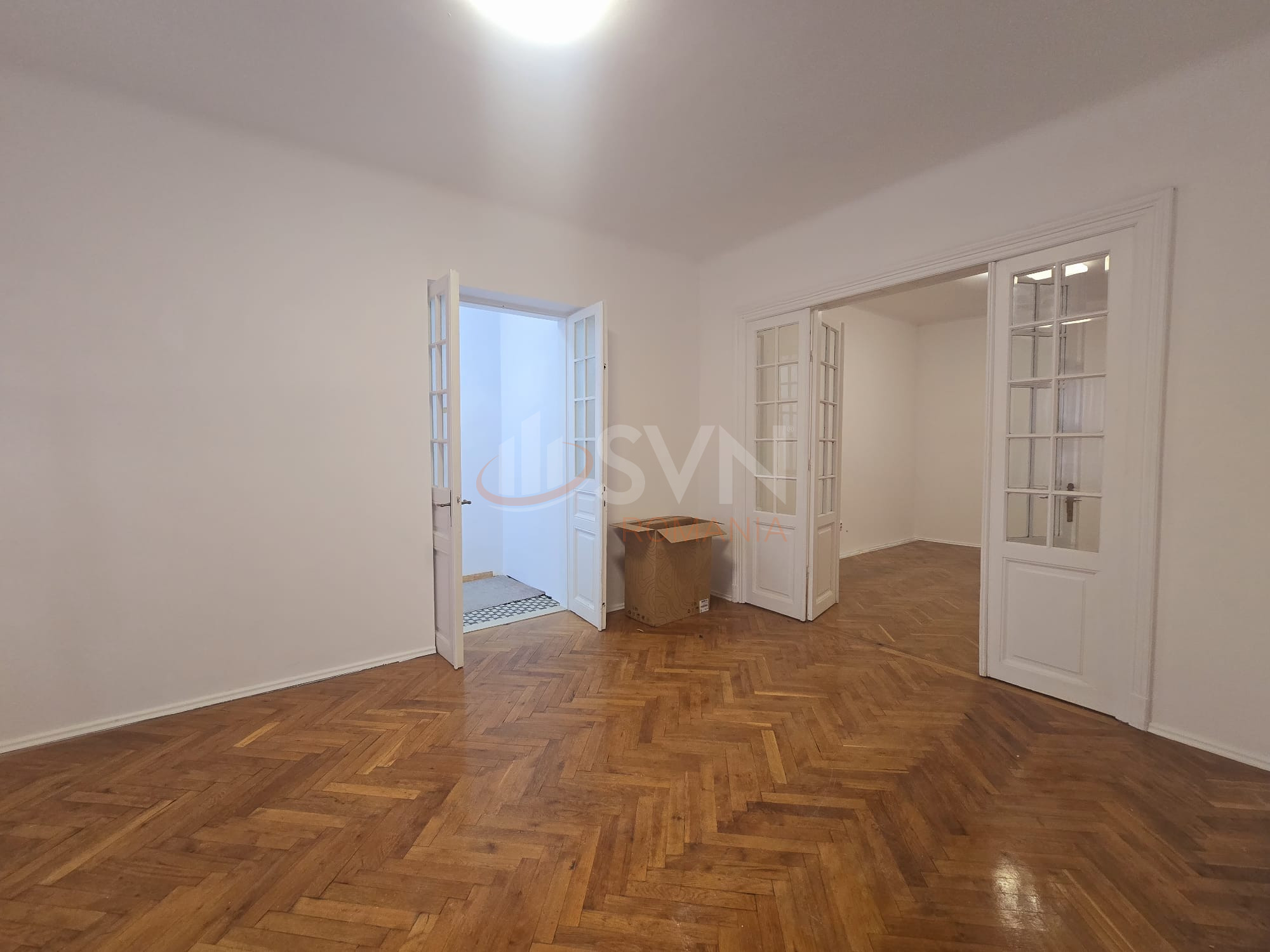Apartament, 4 camere Bucuresti/Capitale
