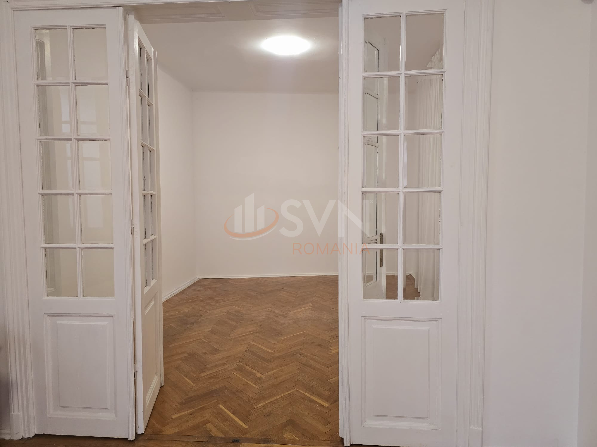 Apartament, 4 camere Bucuresti/Capitale