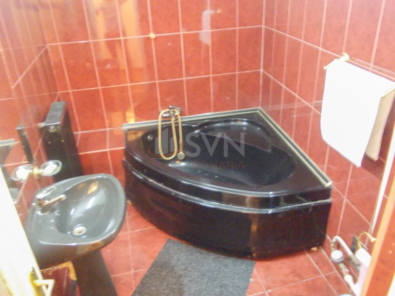 Apartament, 4 camere Bucuresti/Victoriei