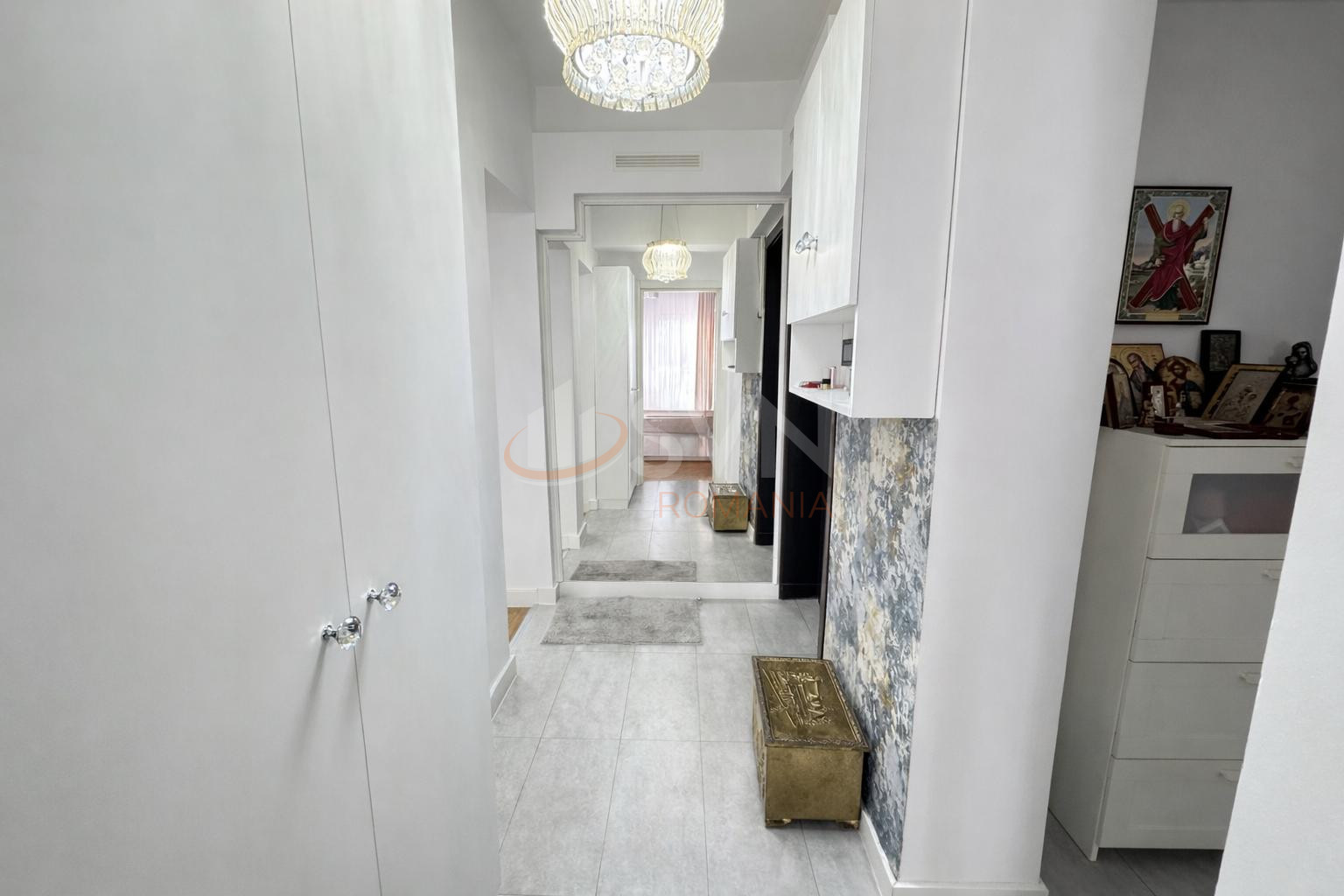 Apartament, 4 camere Bucuresti/Capitale