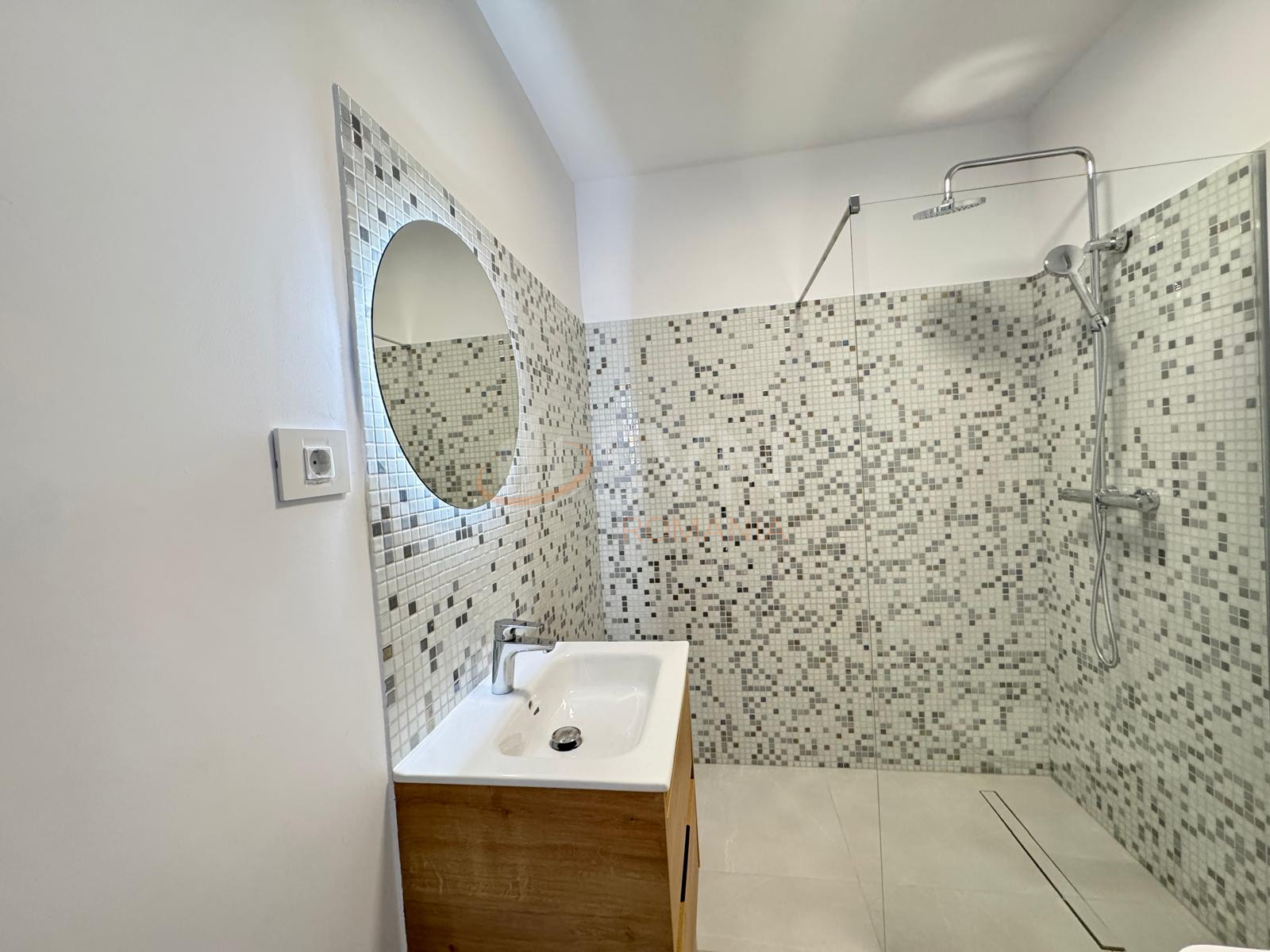 Apartament, 4 camere Bucuresti/Iancu Nicolae