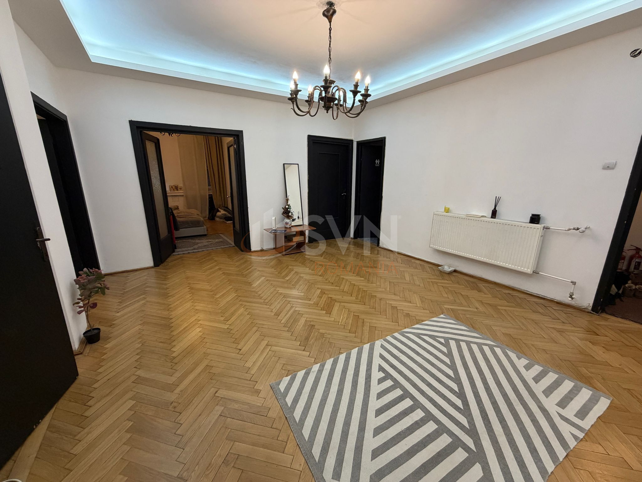 Apartament, 4 camere Bucuresti/Piata Romana