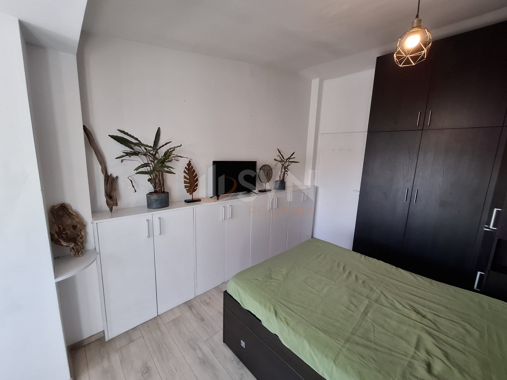 Apartament, 4 camere Bucuresti/Baneasa