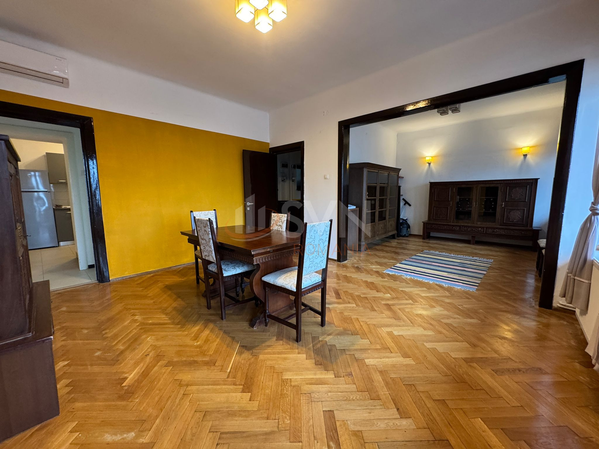 Apartament, 4 camere Bucuresti/Dacia