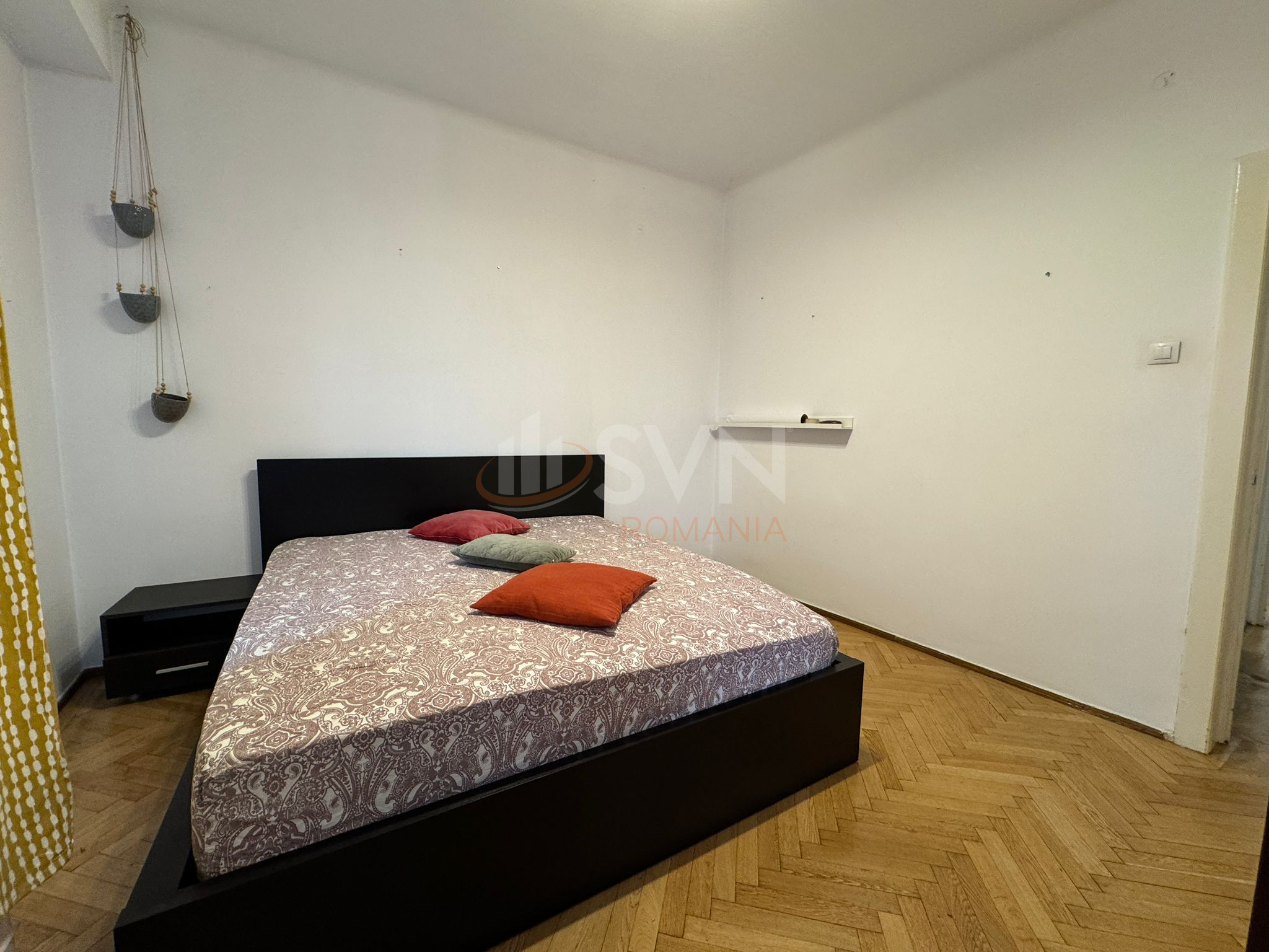 Apartament, 4 camere Bucuresti/Dacia