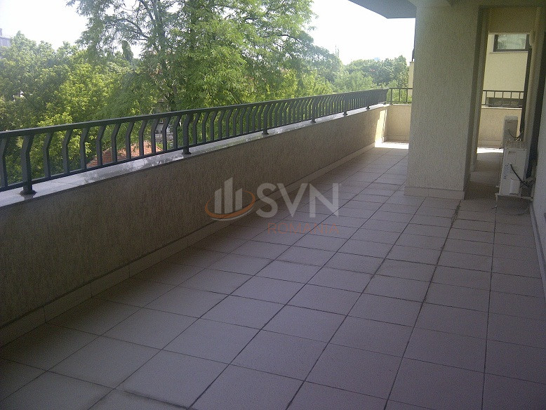 Apartament, 4 camere Bucuresti/Kiseleff