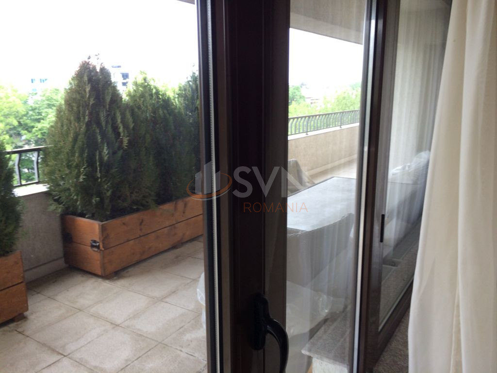 Apartament, 4 camere Bucuresti/Kiseleff