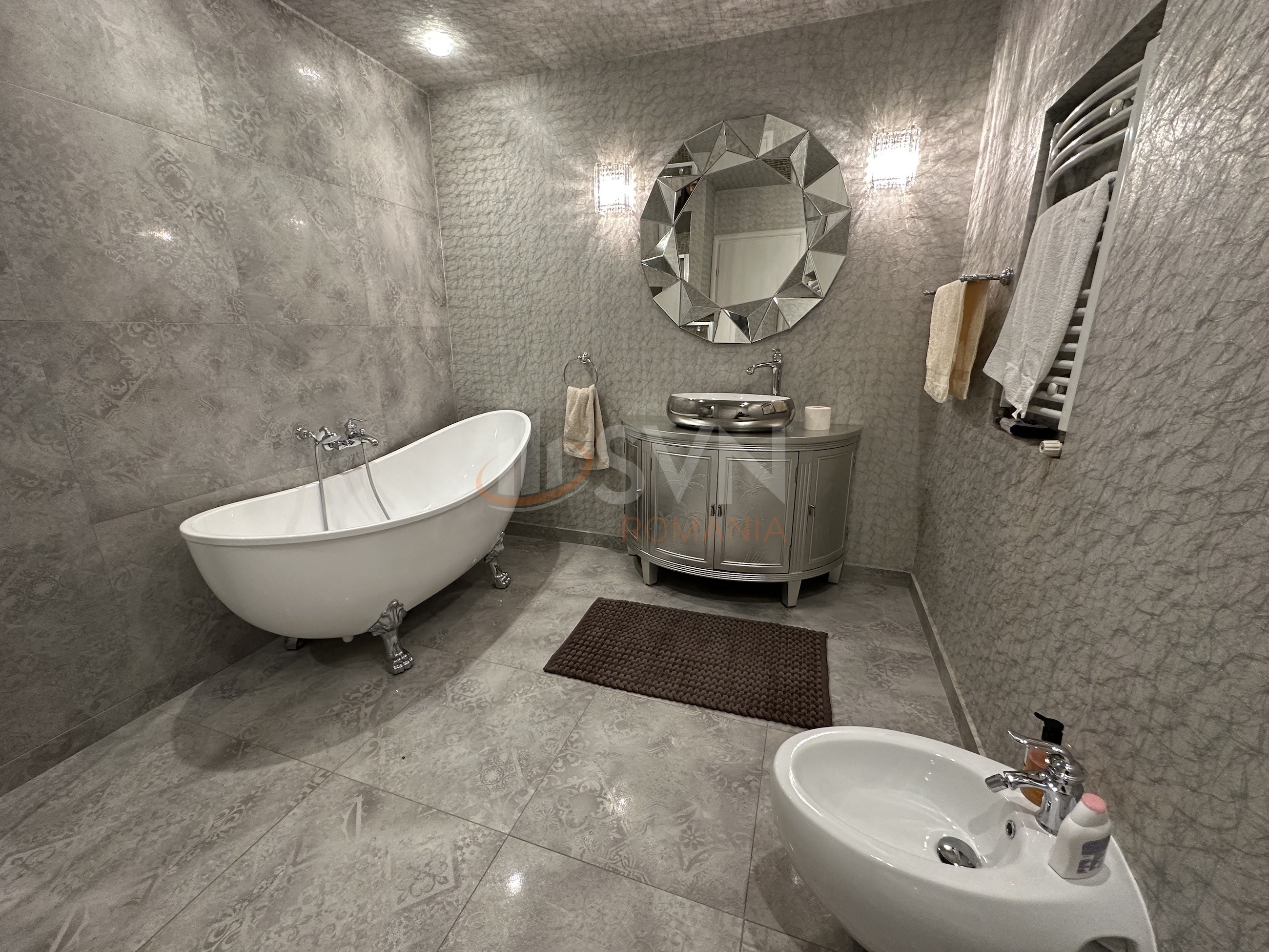 Apartament, 4 camere Bucuresti/Herastrau