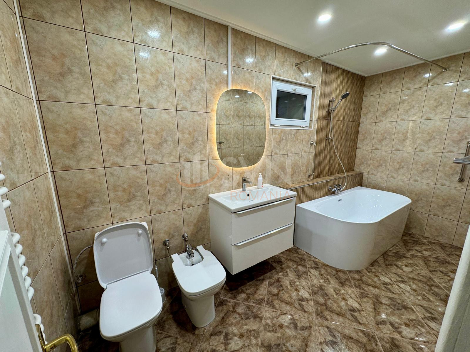 Apartament, 4 camere Bucuresti/Kiseleff