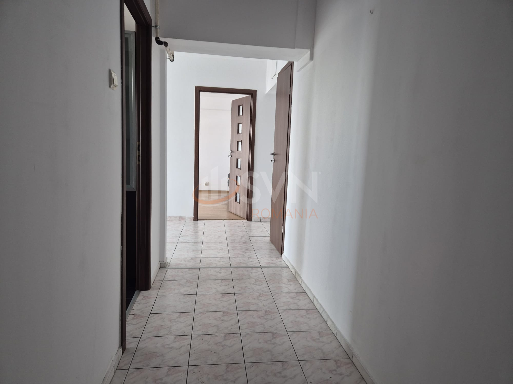 Apartament, 4 camere Bucuresti/Basarabia