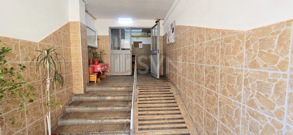 Apartament, 4 camere Bucuresti/Crangasi