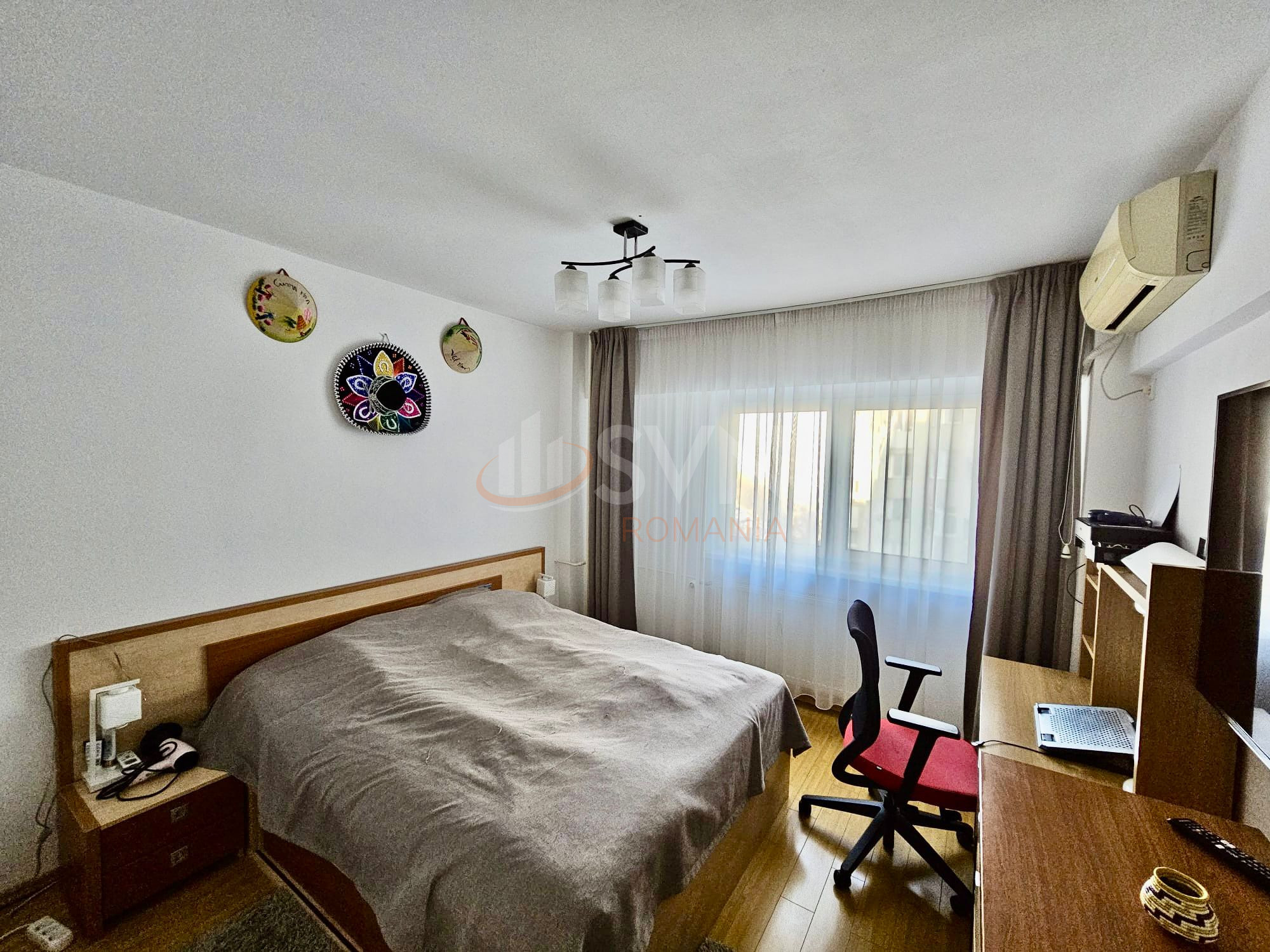 Apartament, 4 camere Bucuresti/Turda