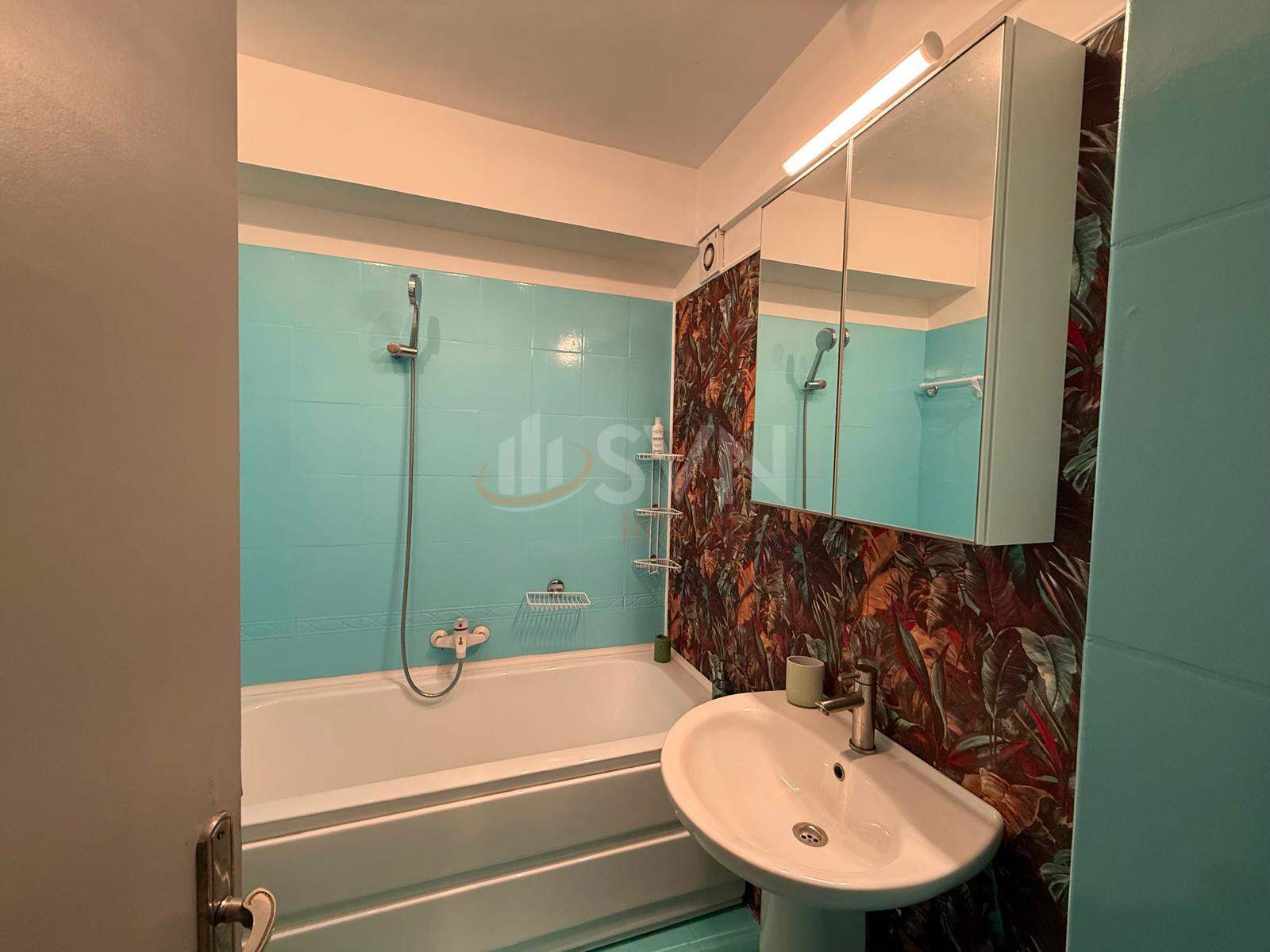 Apartament, 4 camere Bucuresti/Polona