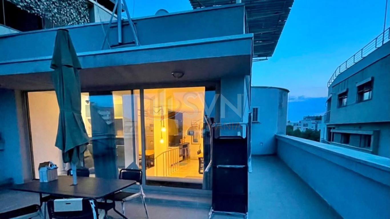 Apartament, 4 camere Bucuresti/Polona