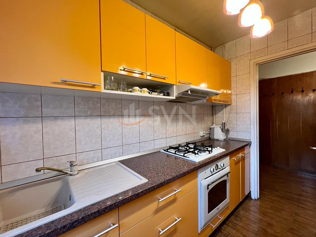 Apartament, 4 camere Bucuresti/Titan