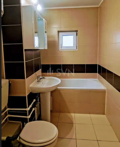 Apartament, 4 camere Bucuresti/1 Mai