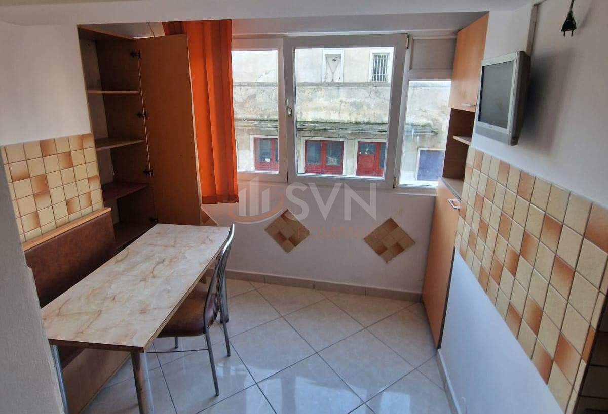 Apartament, 4 camere Bucuresti/Pantelimon