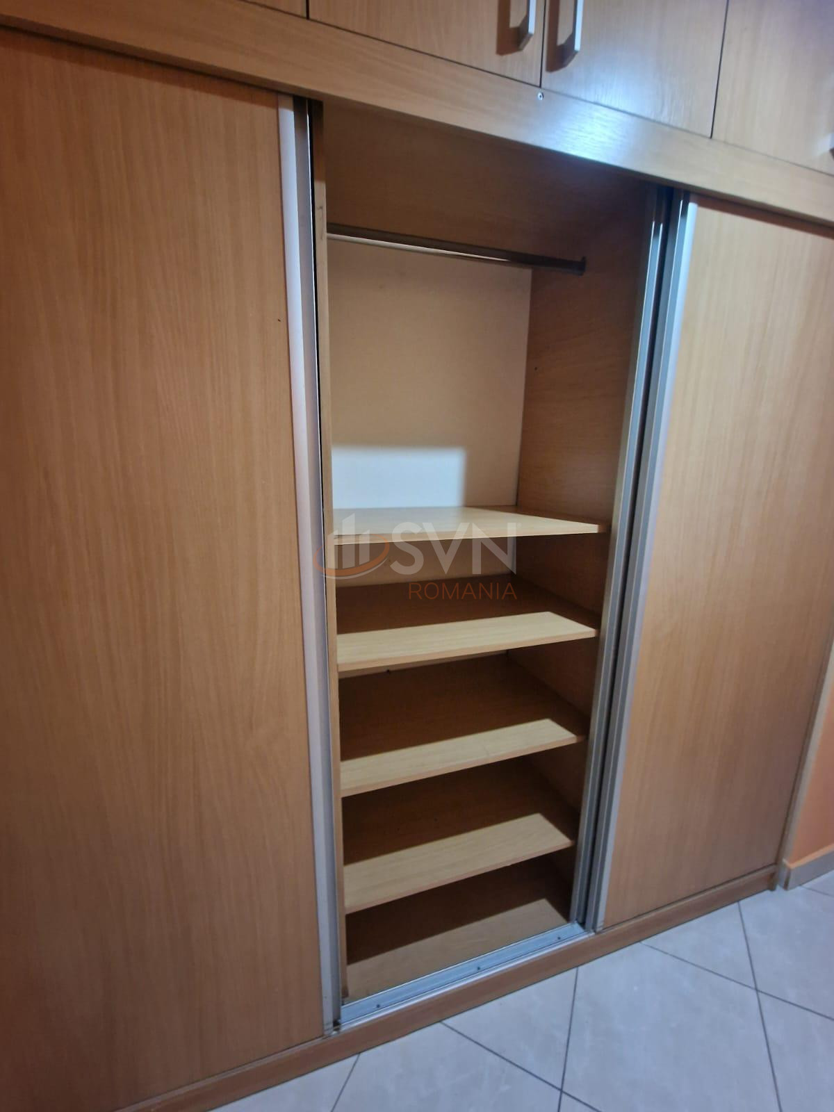 Apartament, 4 camere Bucuresti/Pantelimon