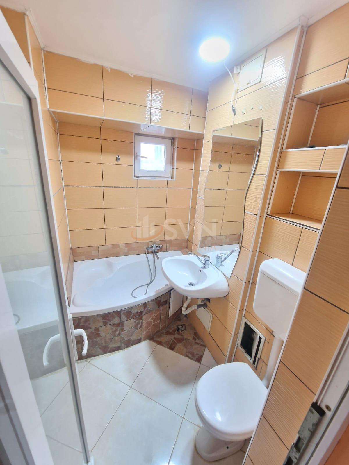 Apartament, 4 camere Bucuresti/Pantelimon