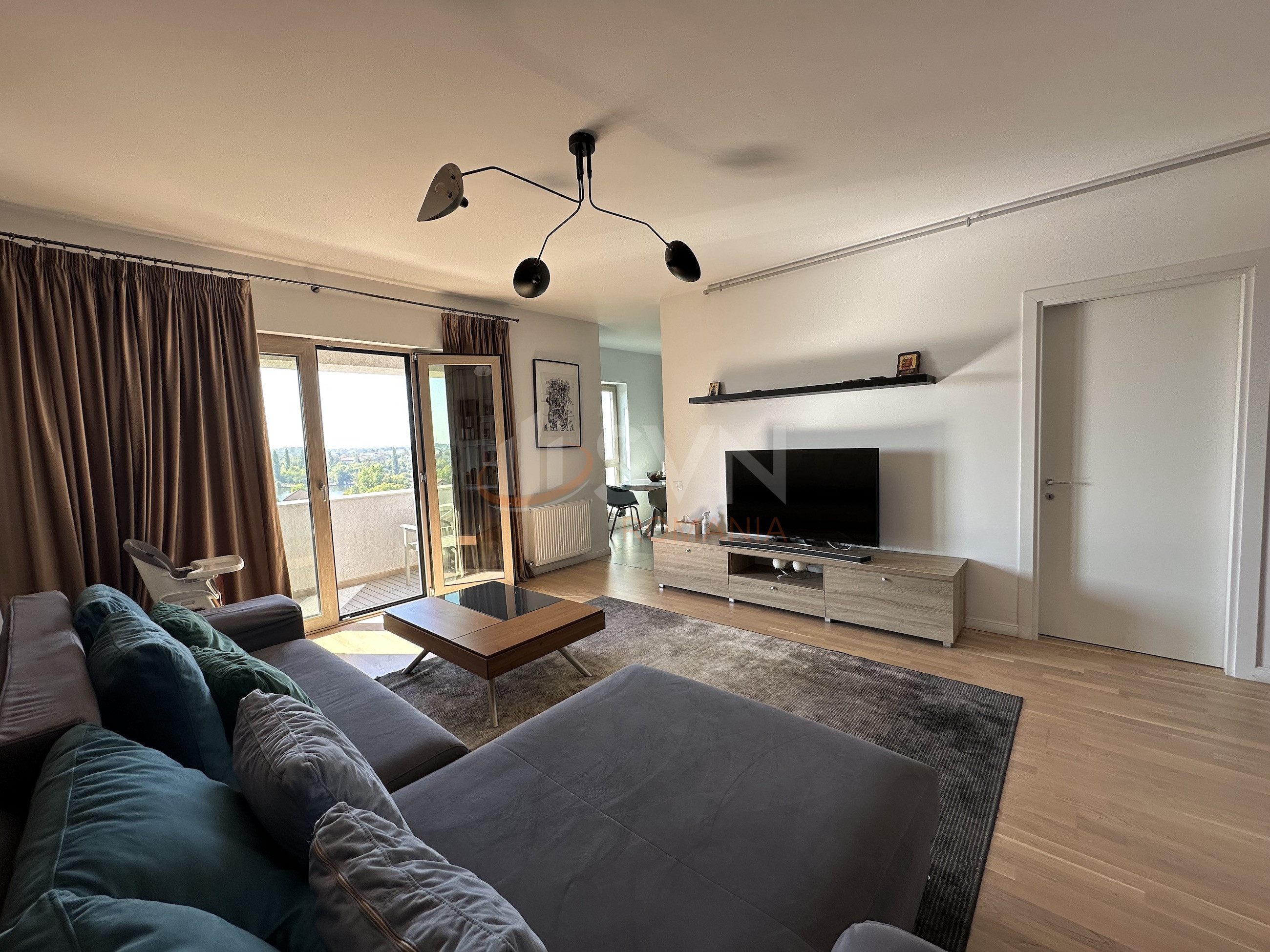 Apartament, 4 camere Bucuresti/Sisesti