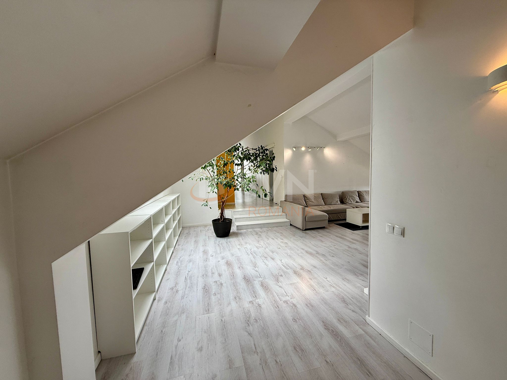 Apartament, 4 camere Bucuresti/Baneasa