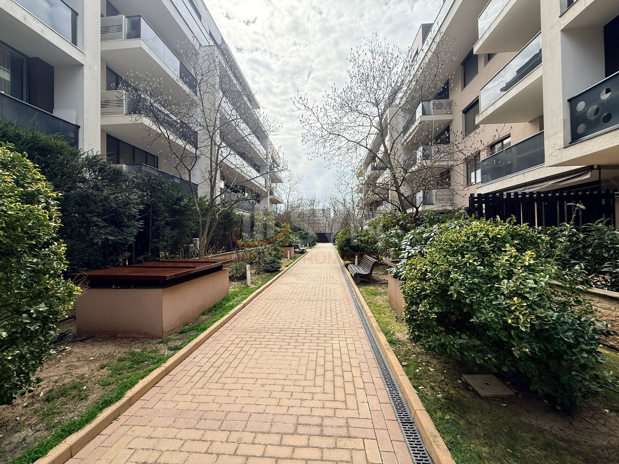 Apartament, 4 camere Bucuresti/Iancu Nicolae