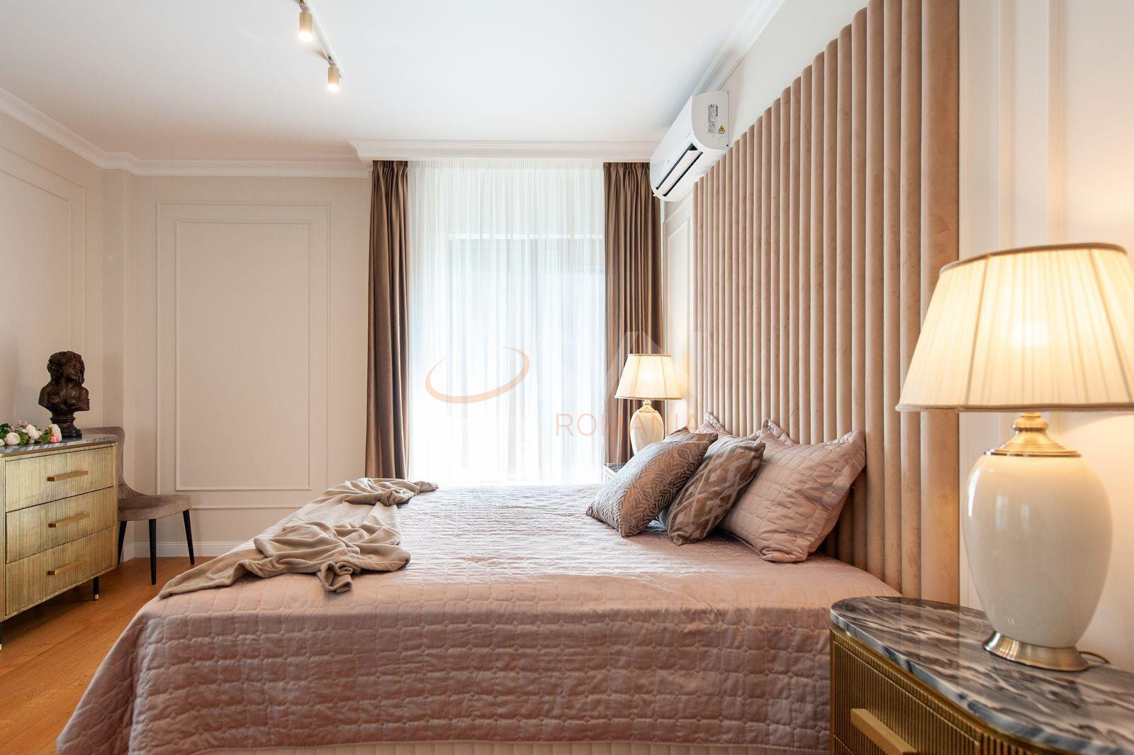 Apartament, 4 camere Bucuresti/Aviatiei