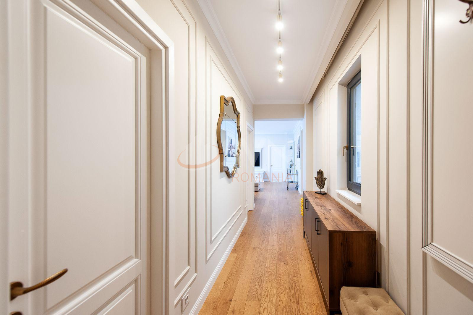 Apartament, 4 camere Bucuresti/Aviatiei