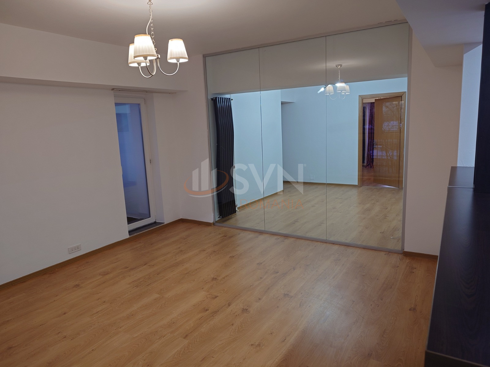 Apartament, 4 camere Bucuresti/Centrul Civic