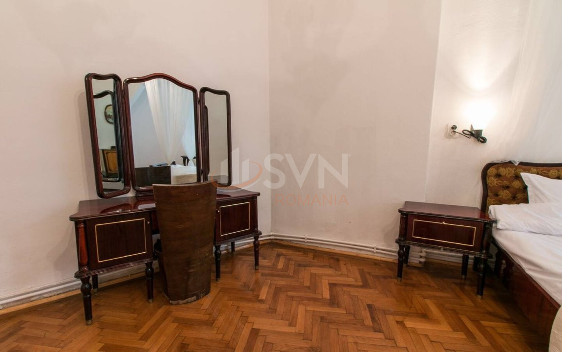Apartament, 4 camere Bucuresti/Universitate (s1)