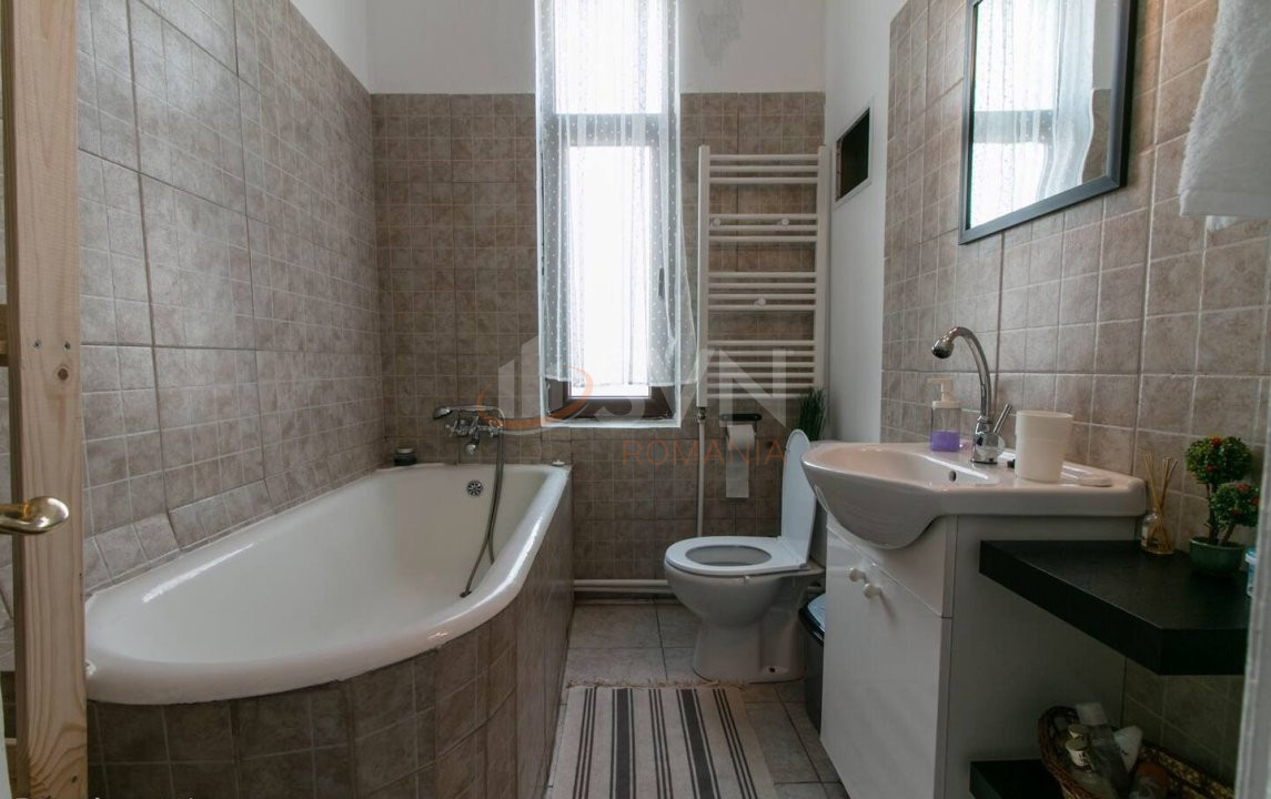 Apartament, 4 camere Bucuresti/Universitate (s1)
