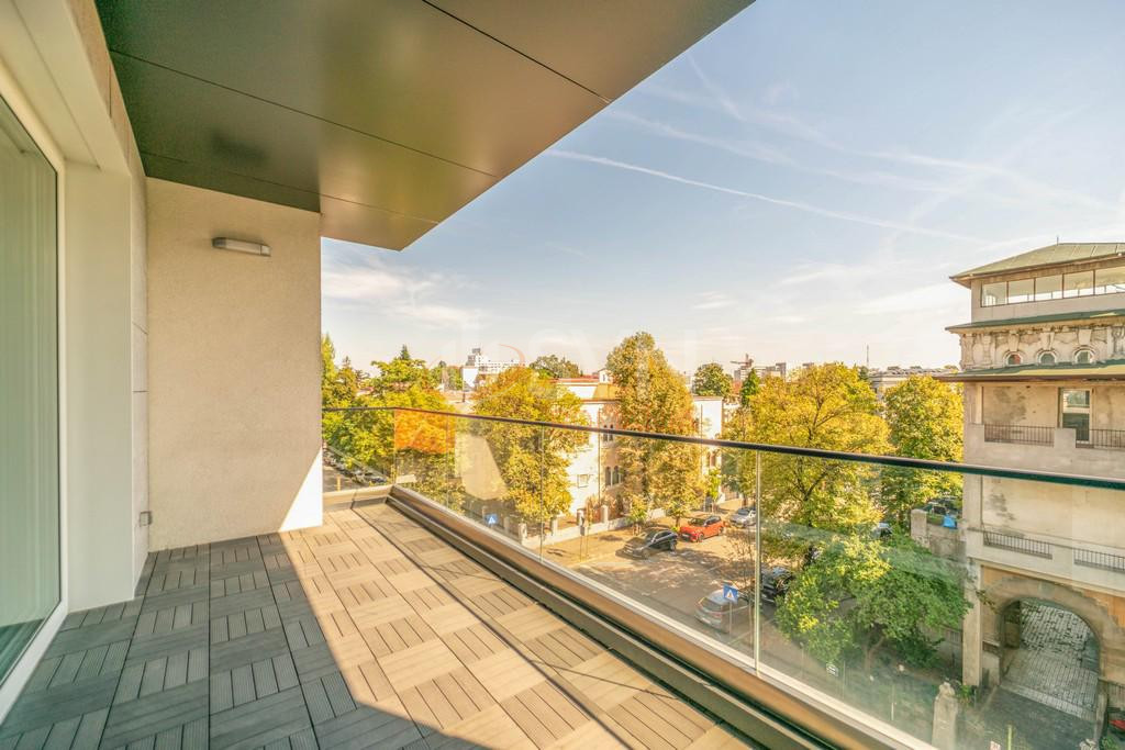 Apartament, 4 camere Bucuresti/Aviatorilor