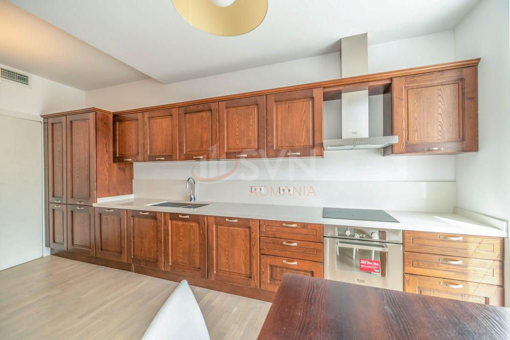 Apartament, 4 camere Bucuresti/Aviatorilor