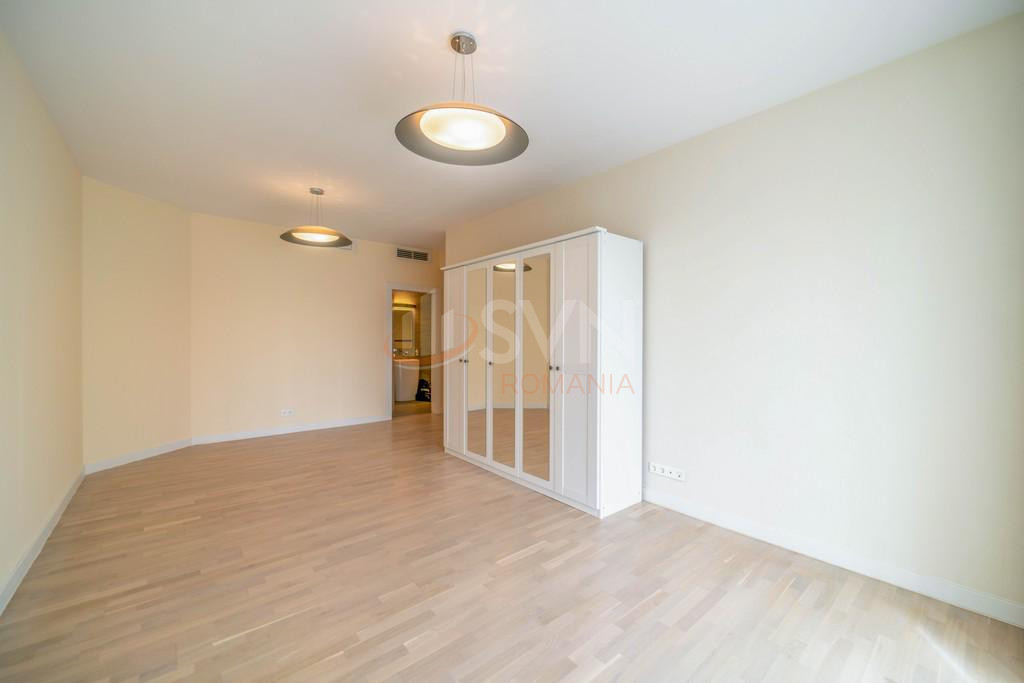 Apartament, 4 camere Bucuresti/Aviatorilor