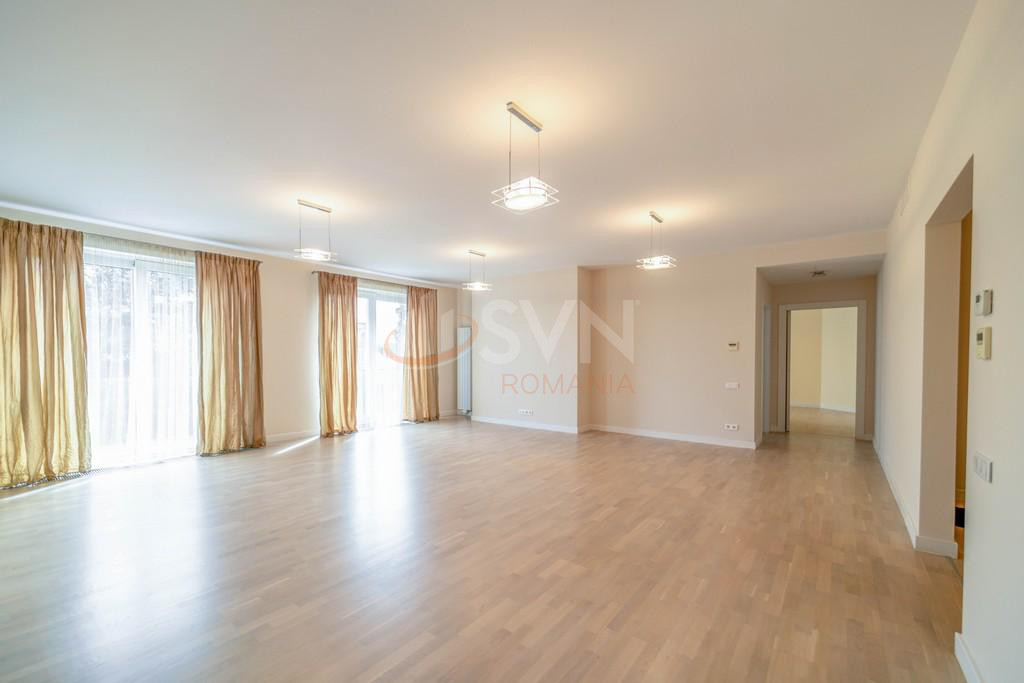 Apartament, 4 camere Bucuresti/Aviatorilor