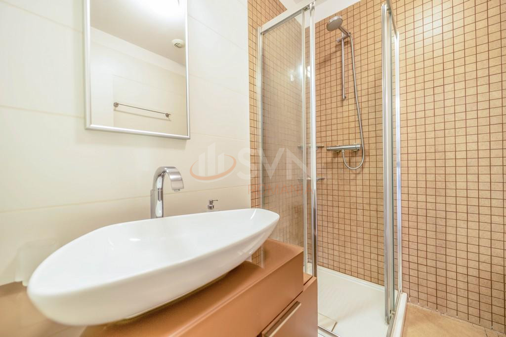 Apartament, 4 camere Bucuresti/Aviatorilor