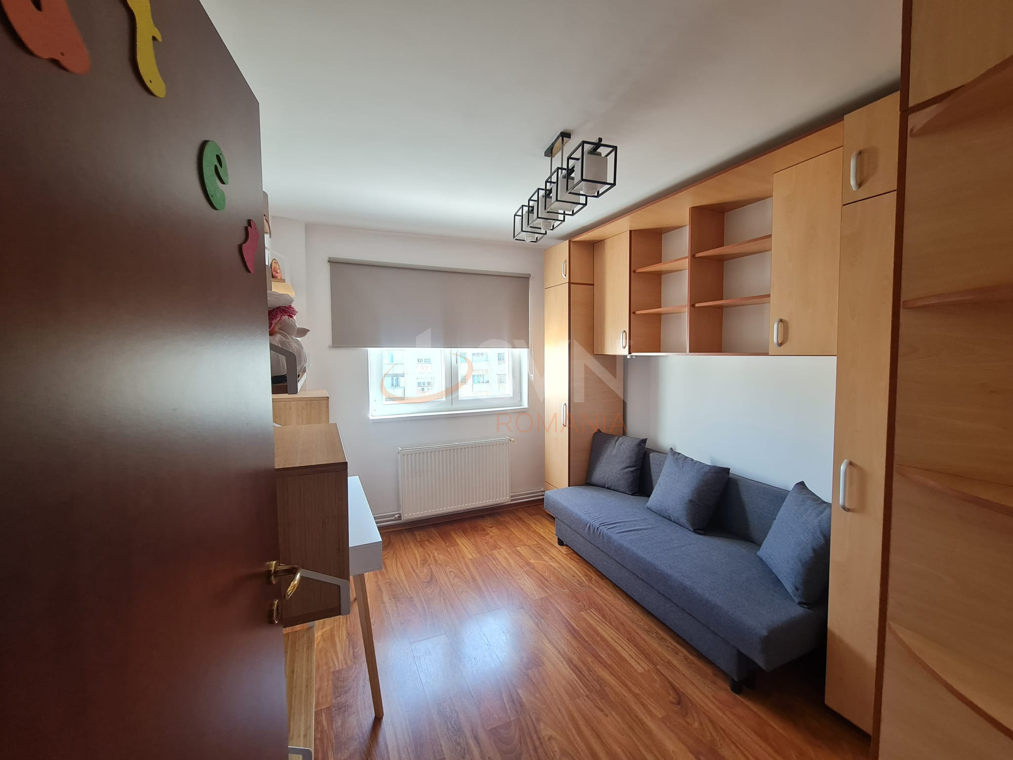 Apartament, 4 camere Bucuresti/Margeanului