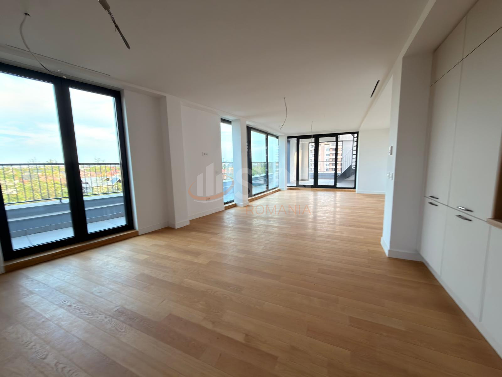 Apartament, 4 camere Bucuresti/Pipera