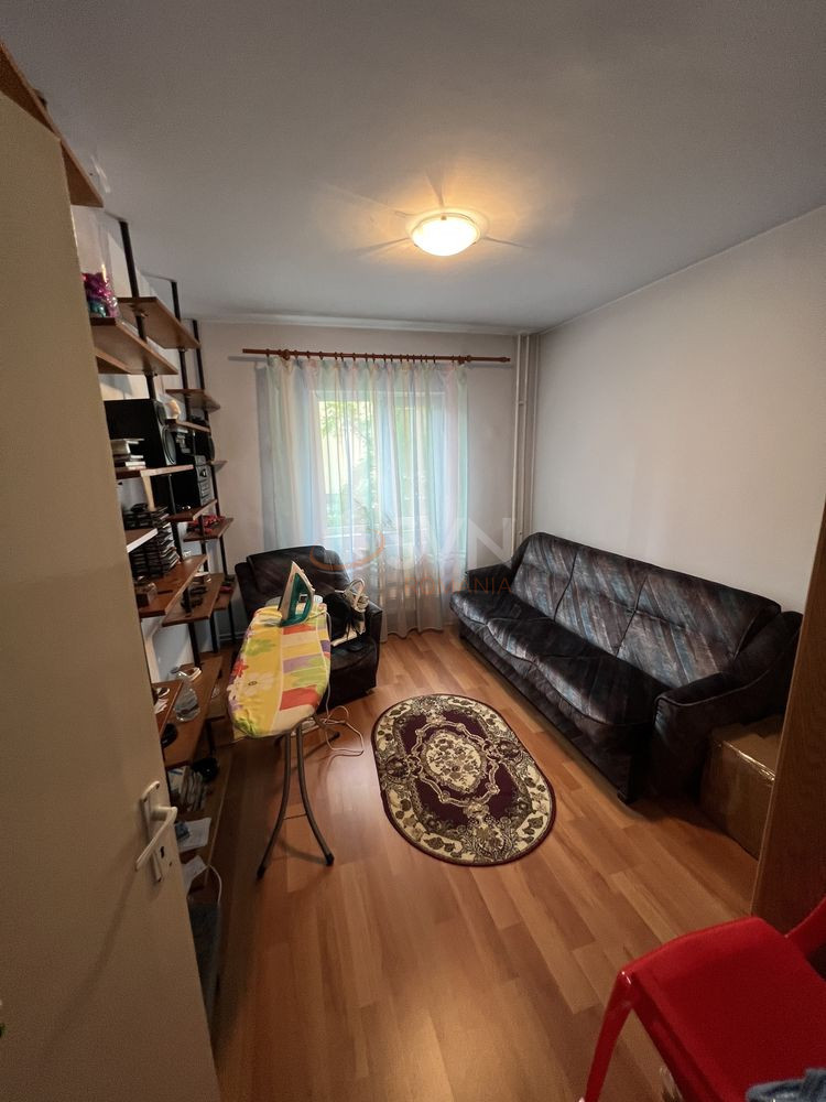 Apartament, 4 camere Cluj/Marasti