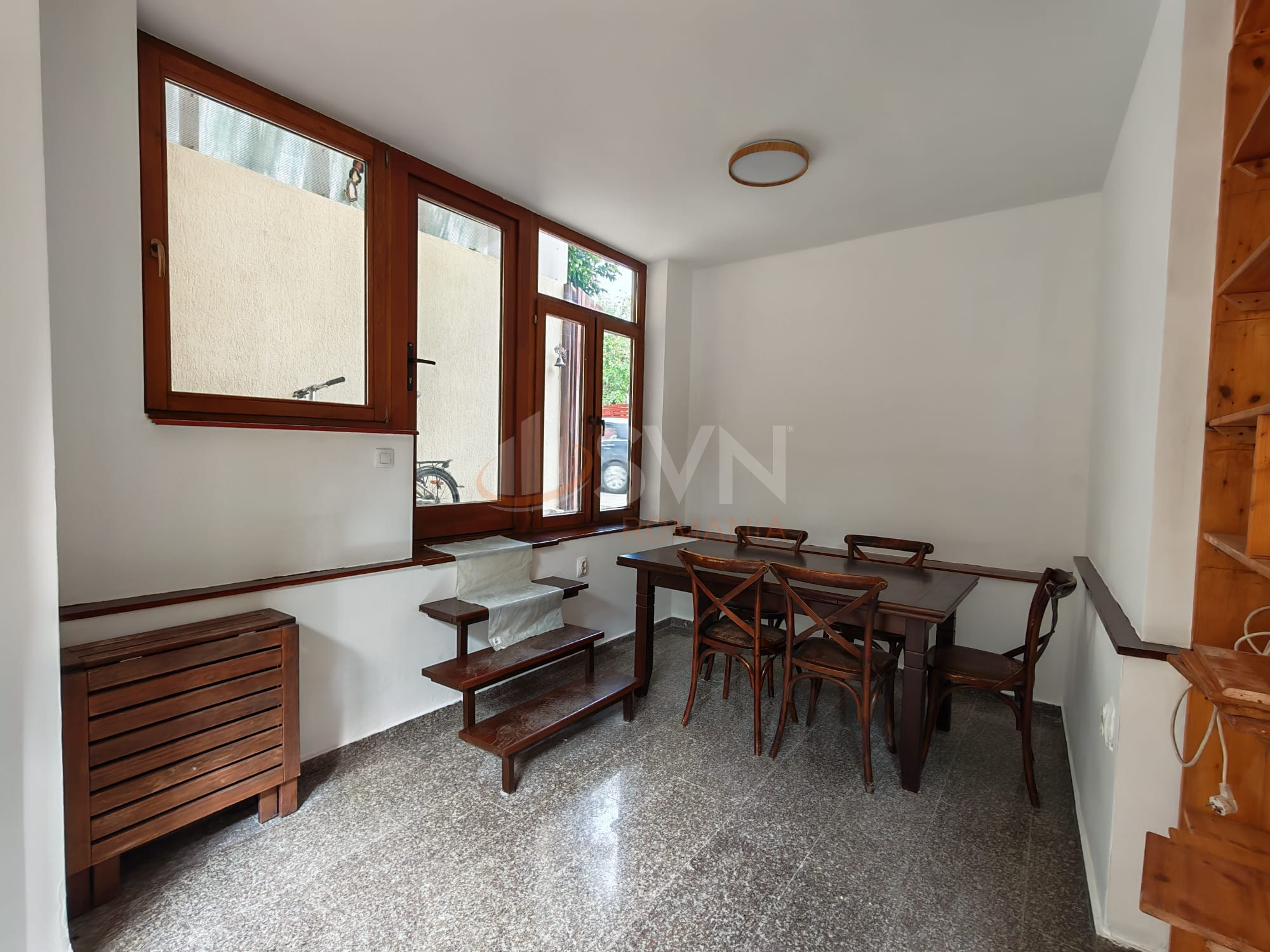 Apartament, 4 camere Bucuresti/Domenii