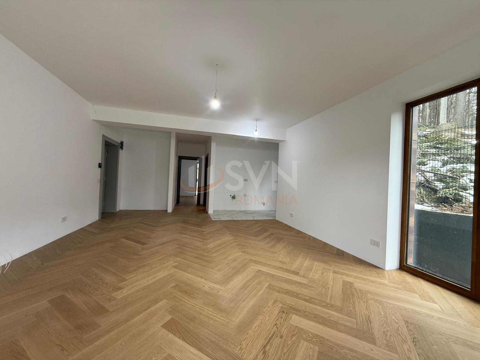 Apartament, 4 camere Prahova/Centru