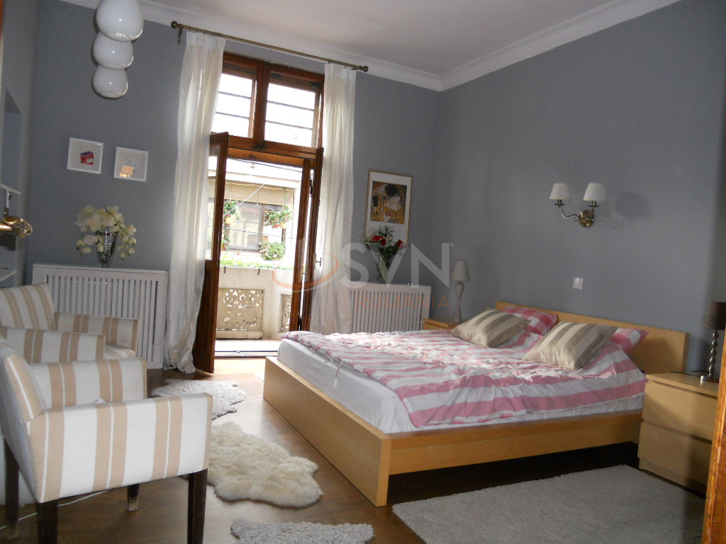 Apartament, 4 camere Bucuresti/P-ta Victoriei