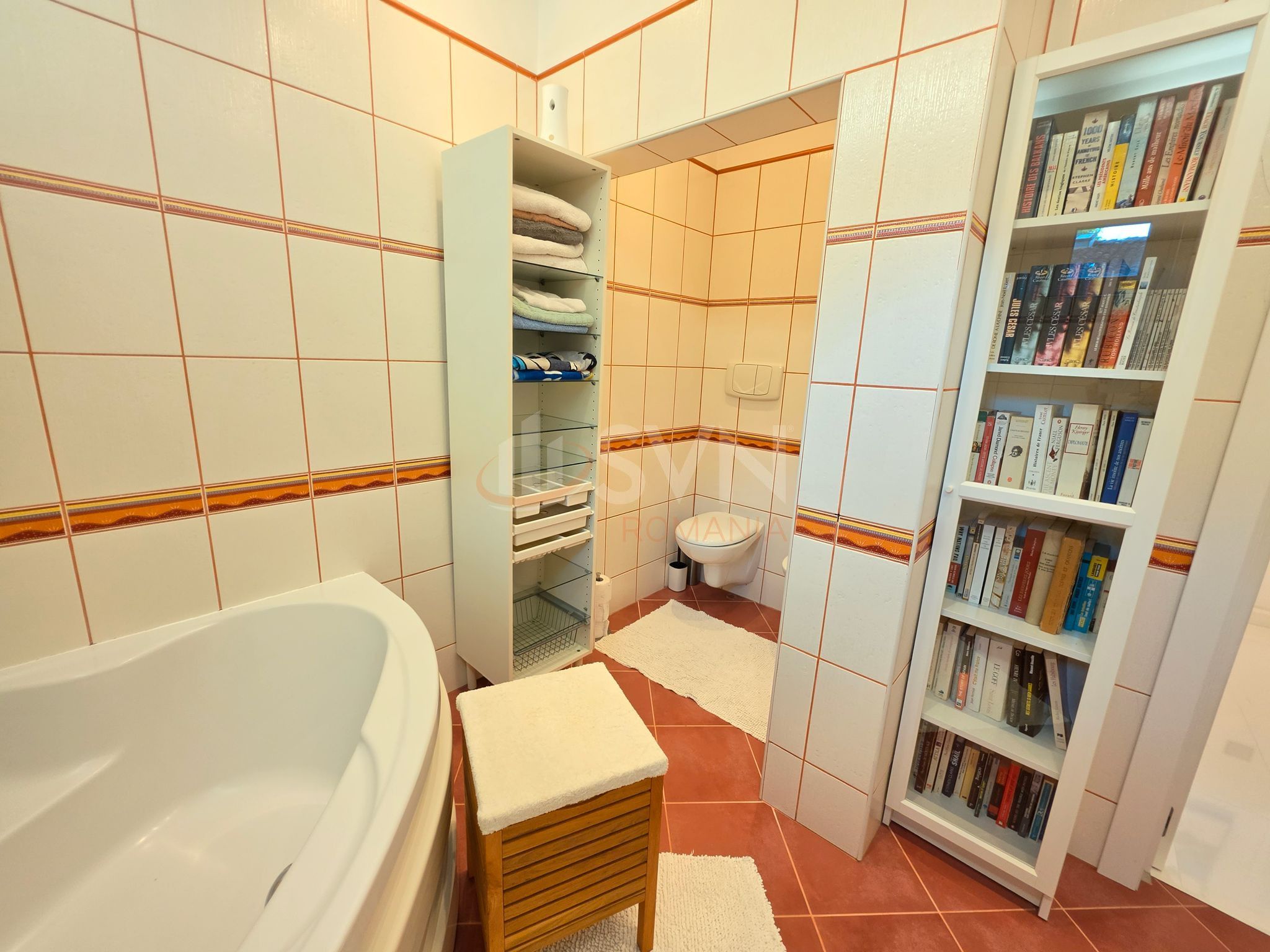 Apartament, 4 camere Bucuresti/Primaverii