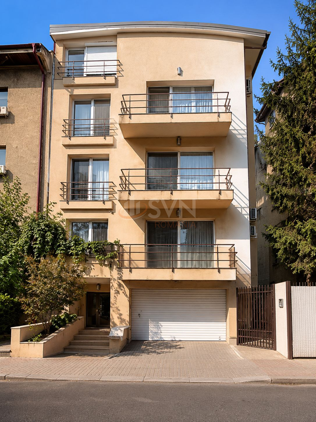 Apartament, 4 camere Bucuresti/Primaverii