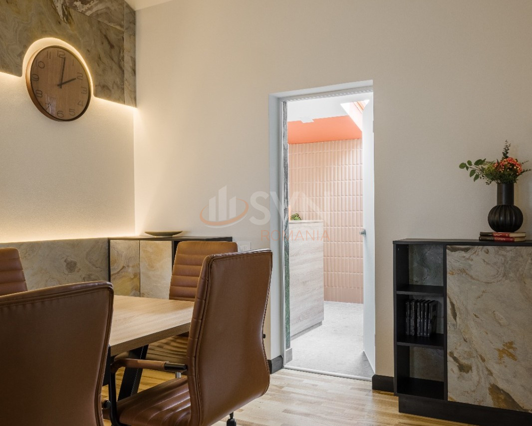 Apartament, 4 camere Bucuresti/Primaverii