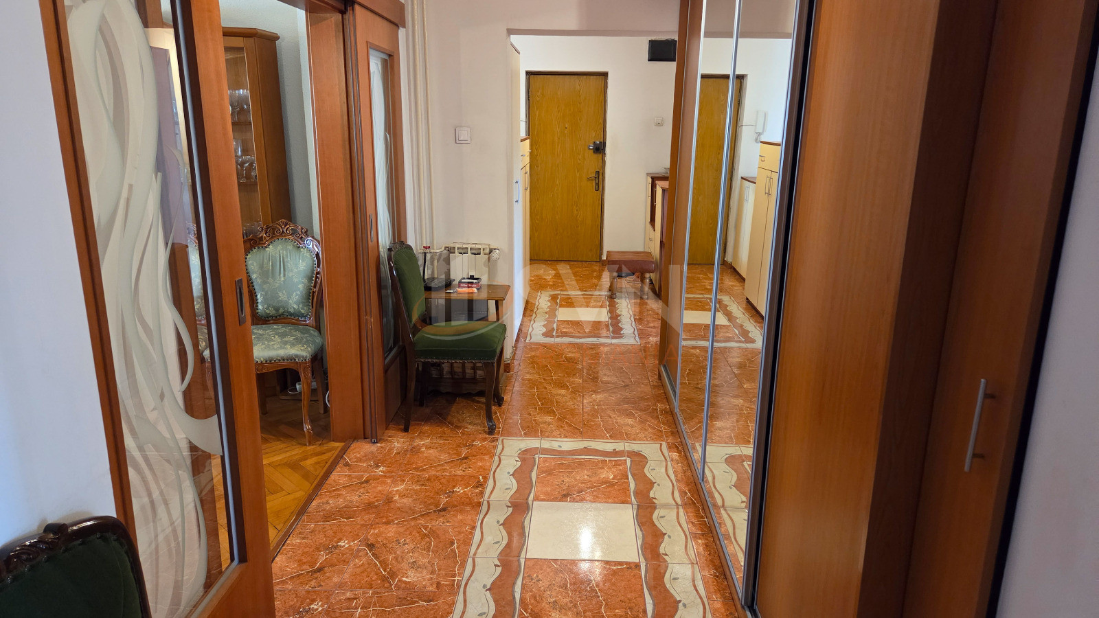 Apartament, 4 camere Bucuresti/Decebal