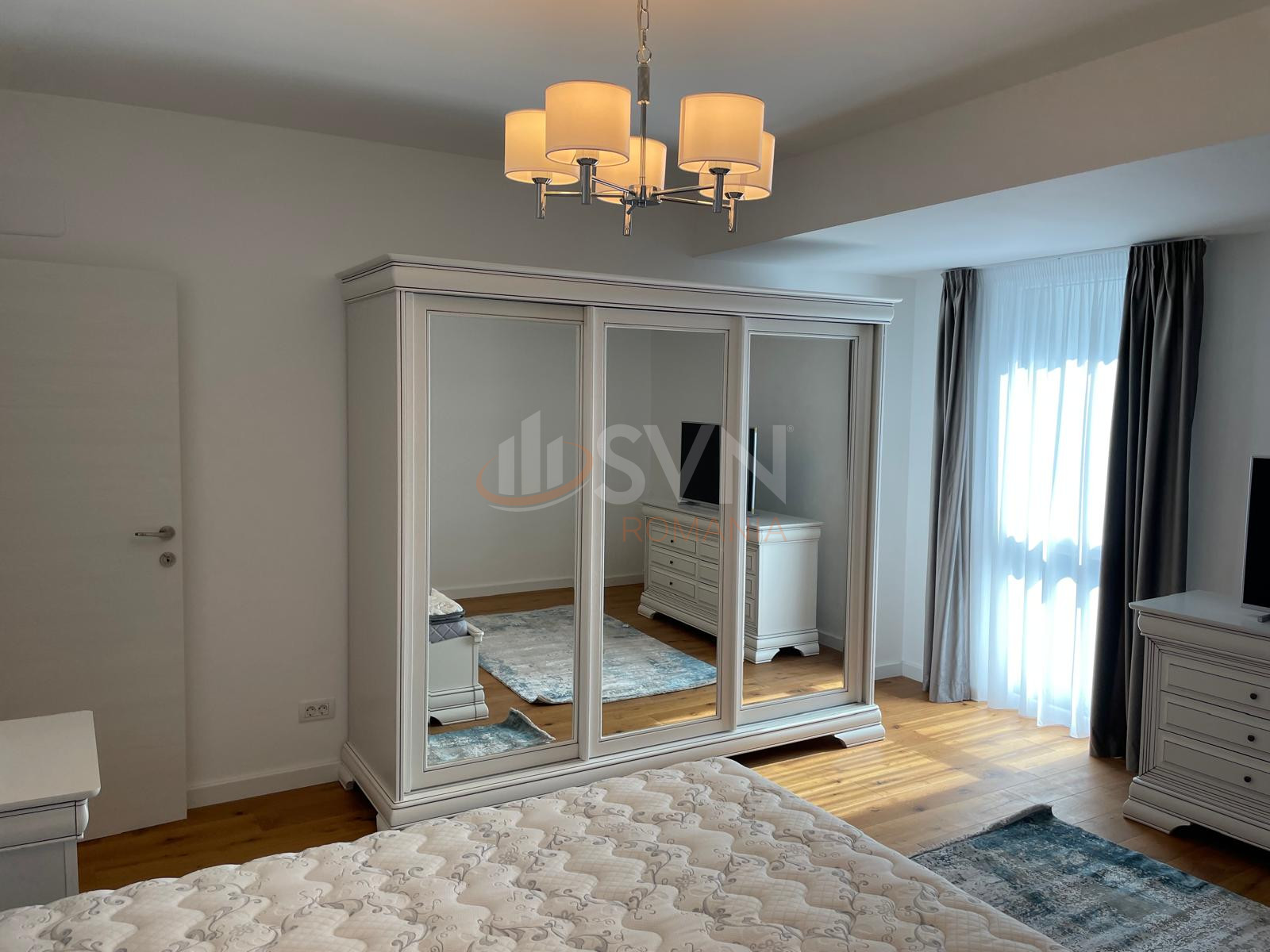 Apartament, 4 camere Bucuresti/Baneasa