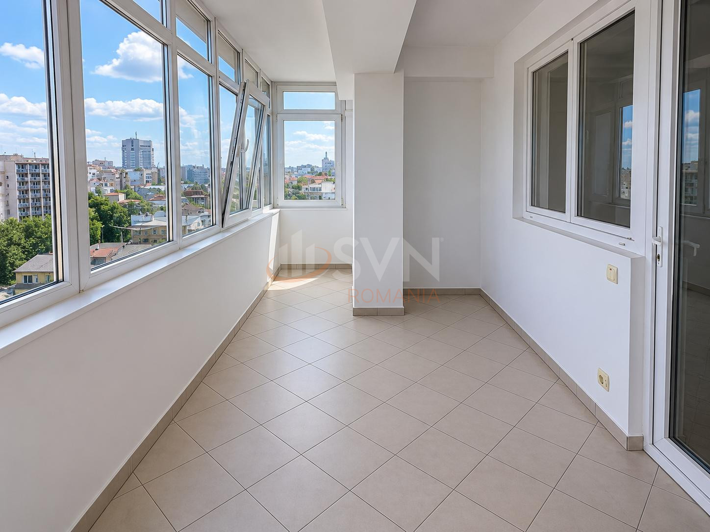 Apartament, 4 camere Bucuresti/Amzei