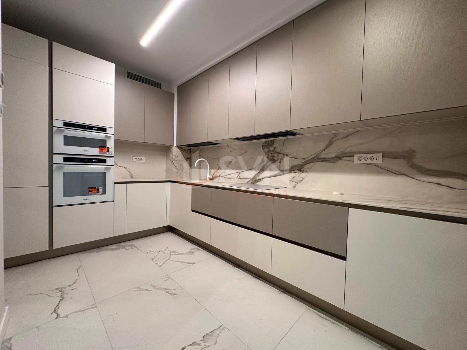 Apartament, 4 camere Bucuresti/Aviatorilor